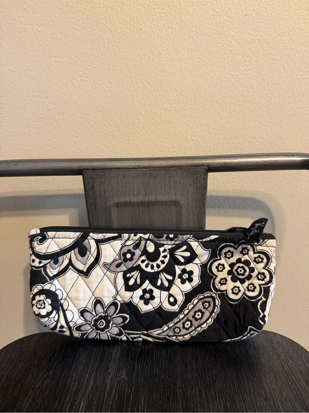Vera Bradley Retired Midnight Paisley Quilted Zip Cosmetic Makeup Pouch